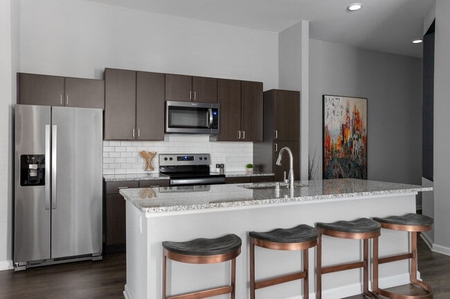 Building Photo - ZZZThe Haven