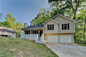 Building Photo - 274 Peach Crossing Dr