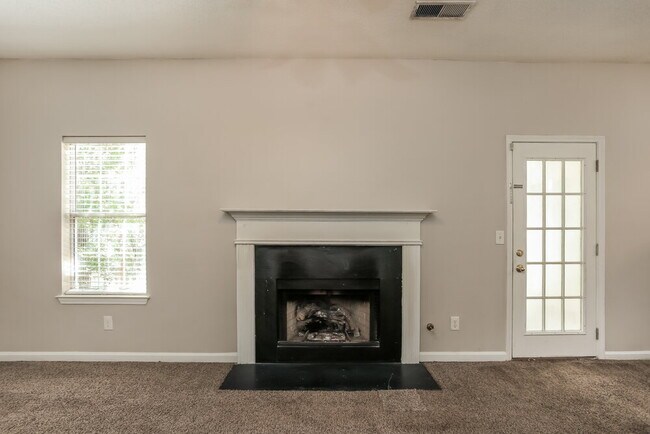 Building Photo - 5495 Shirewick Ln