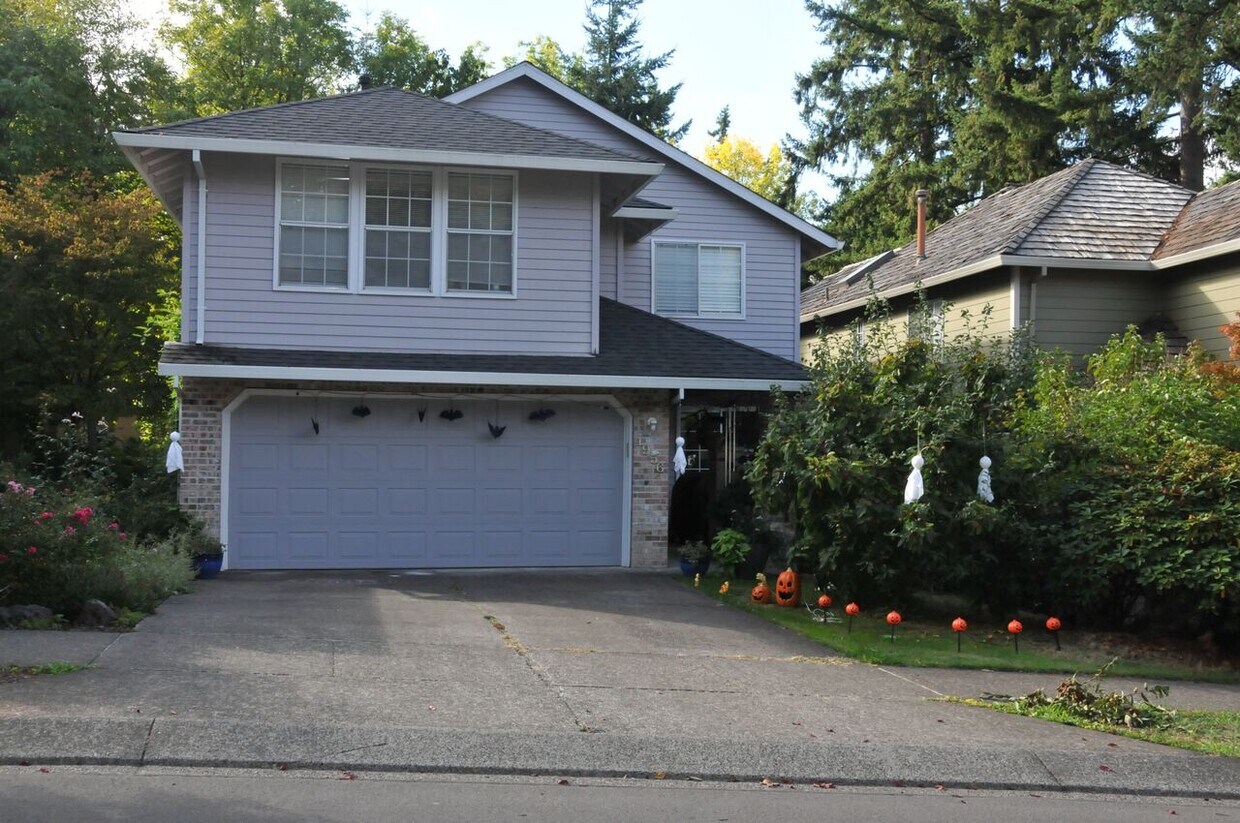 4956 Galen St, Lake Oswego, OR 97035 House Rental in Lake Oswego, OR