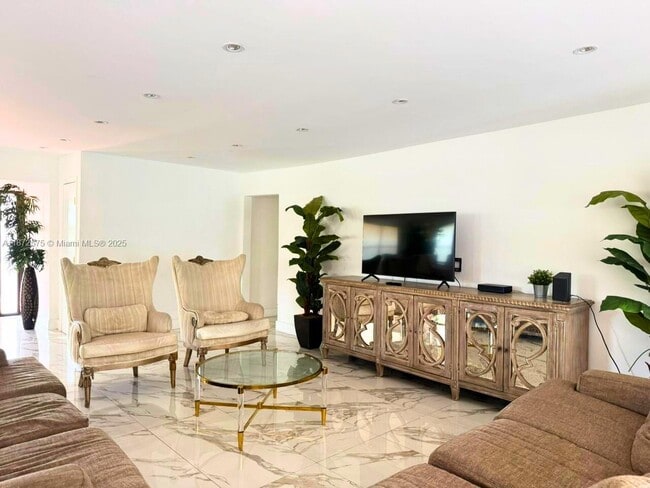 Photo - 201 Calle Grande Dr House