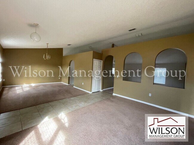 Building Photo - 4 br, 2 bath House - 174 Velveteen Place