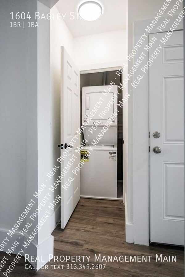 Foto del edificio - Newly Renovated Listing in Beyster Corktown