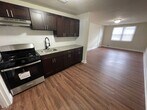 Foto principal - NEWLY RENOVATED 1 BEDROOM 1 BATHROOM APART...