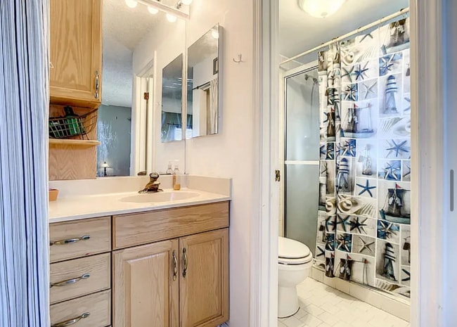 Foto del edificio - 5894 Longbow Ln