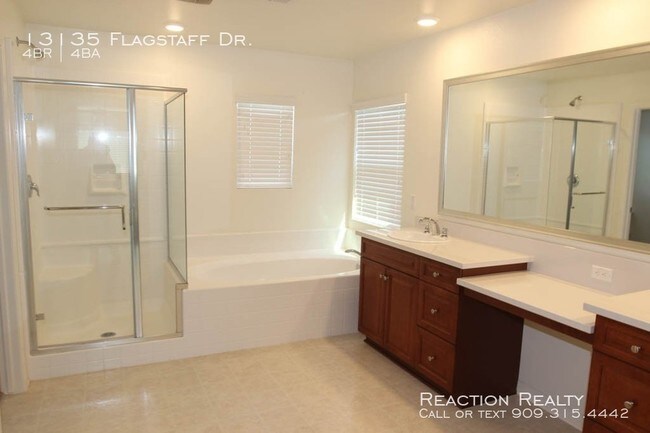 Building Photo - 13135 Flagstaff Dr