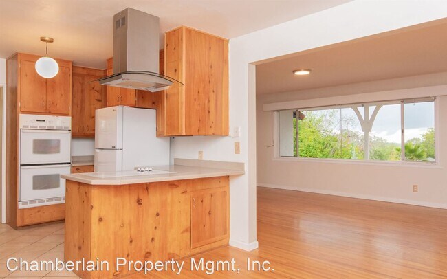Building Photo - 3 br, 2 bath House - 944 Barsby St