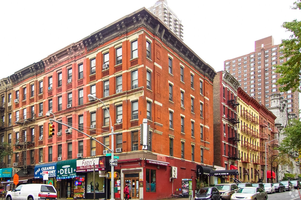 Foto del edificio - 1739 2nd Ave