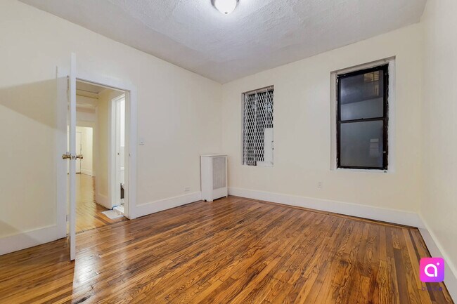 Building Photo - 261 Wadsworth Ave