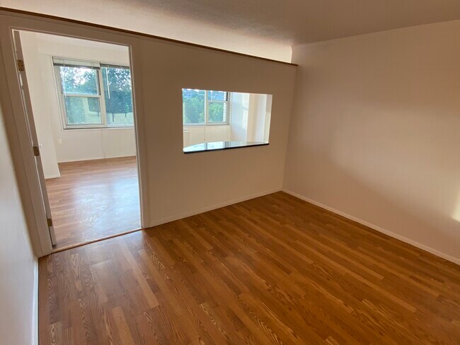 Building Photo - 151 Tremont St