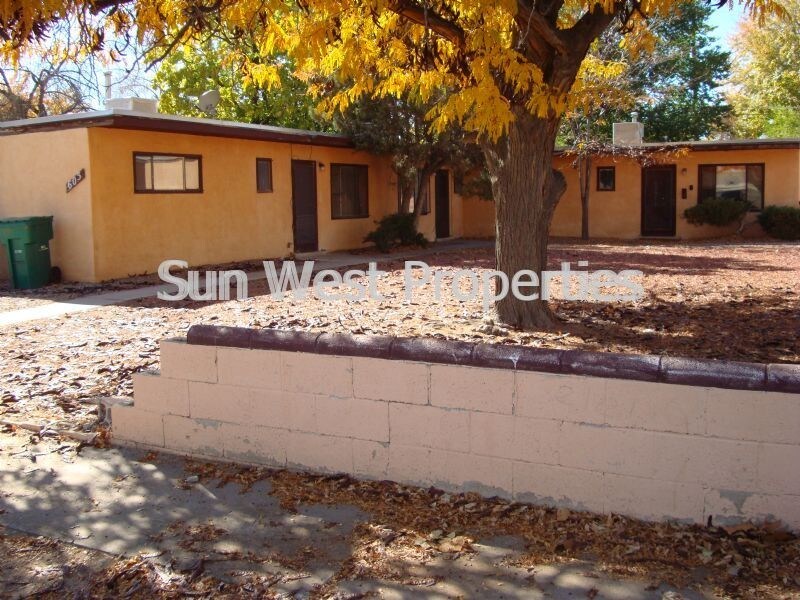 Primary Photo - 605 N Orchard Ave