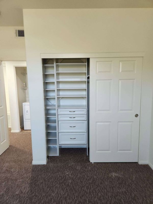 Building Photo - 956 Taragon Way