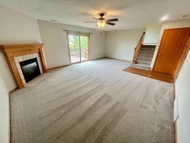 Foto del edificio - Charming 3-Bed, 2-Bath Gretna Home with Mo...