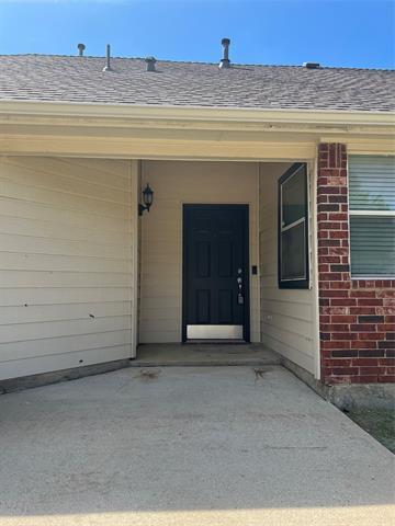 Building Photo - 5300 Lily Dr