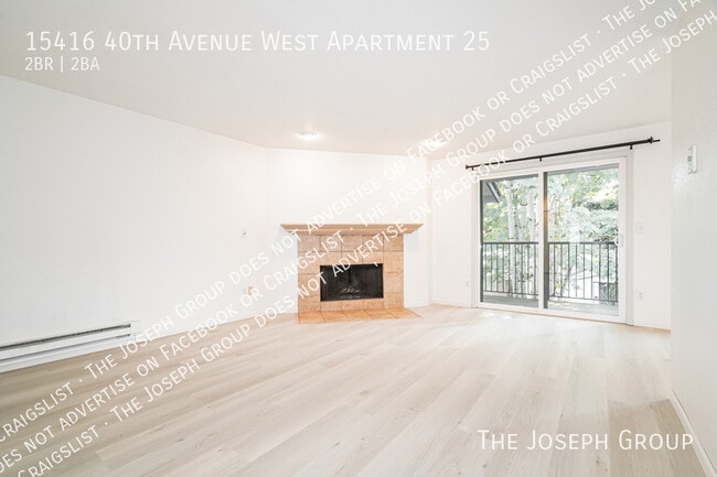 Building Photo - 15416 40th Ave W
