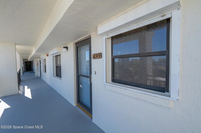 Foto del edificio - 3165 N Atlantic Ave