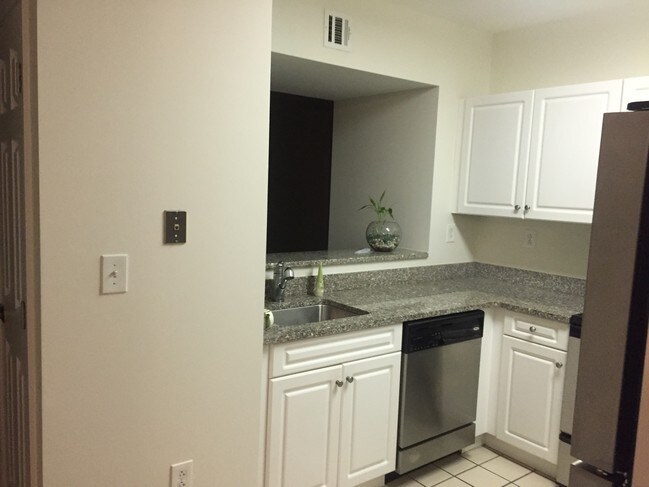 Cocina - 1 Cityview Ln