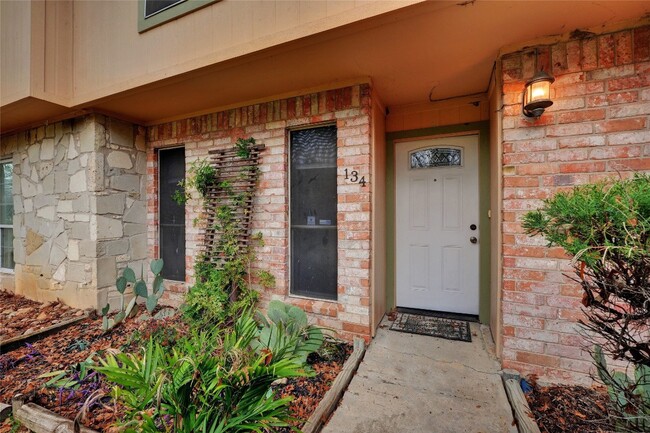 Entrance with Flower Beds - 9009 North Plz