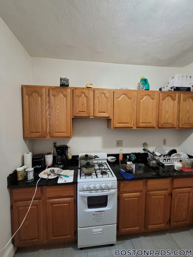 Foto del edificio - 15 Scottfield Rd