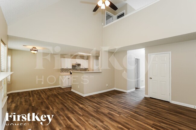 Foto del edificio - 1173 Round Table Ln