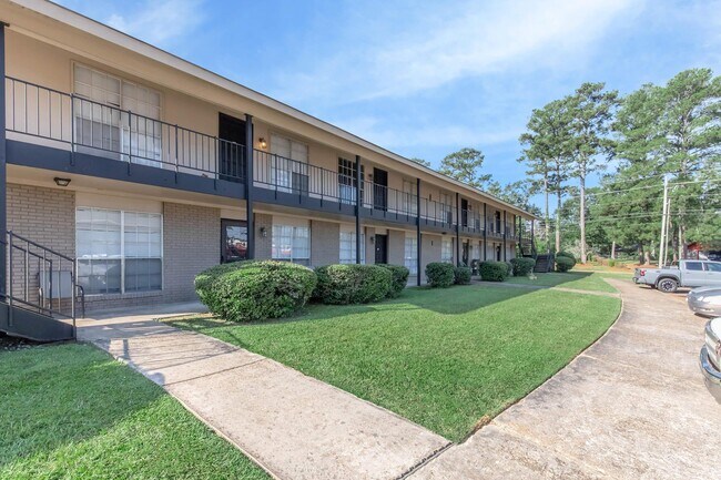 Foto del edificio - Marion Manor Apartments