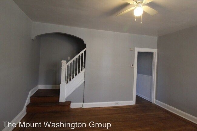 Foto del edificio - 2 br, 1 bath House - 3138 Kenyon Ave
