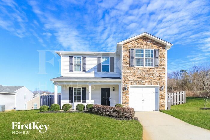 Foto principal - 1484 Worchester St