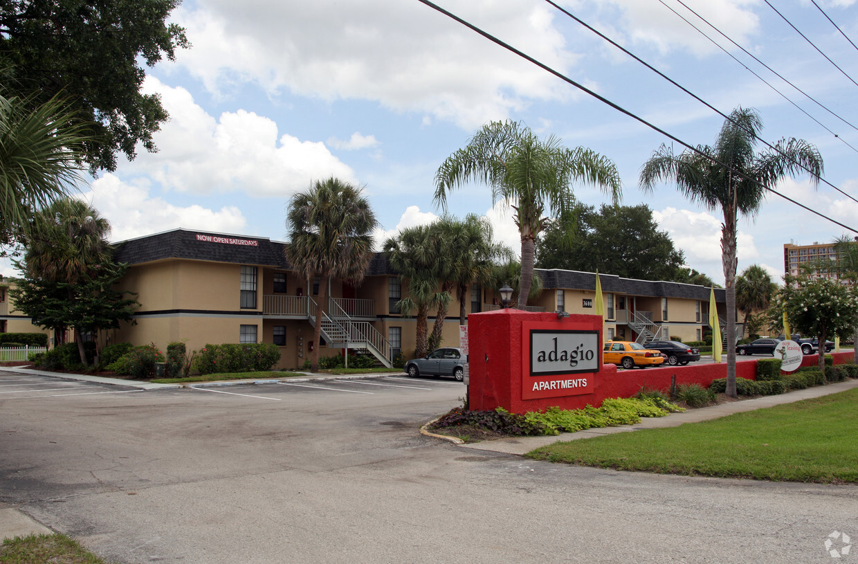 Primary Photo - Union Park Apartments