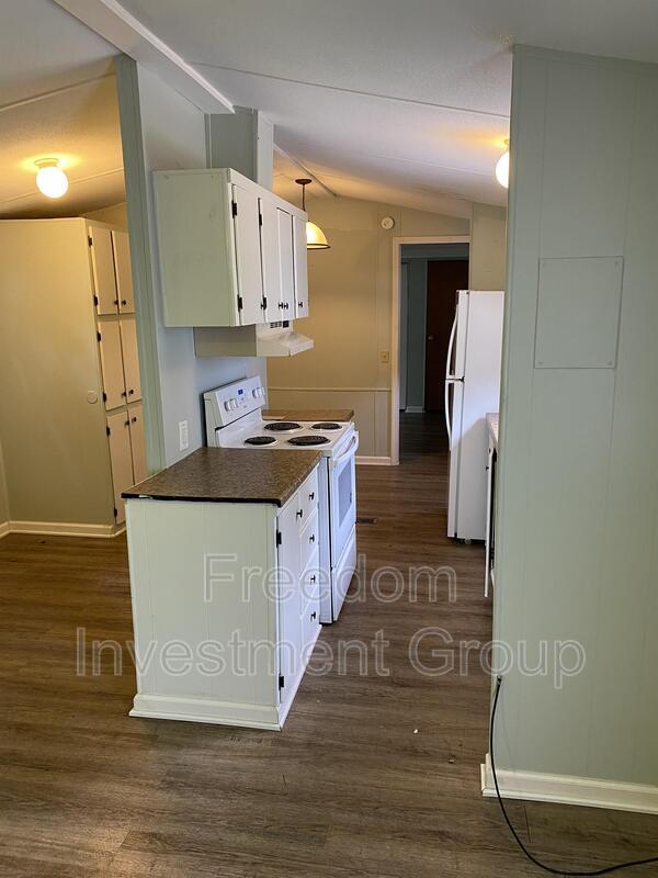 Building Photo - 1412 Colony Park Dr