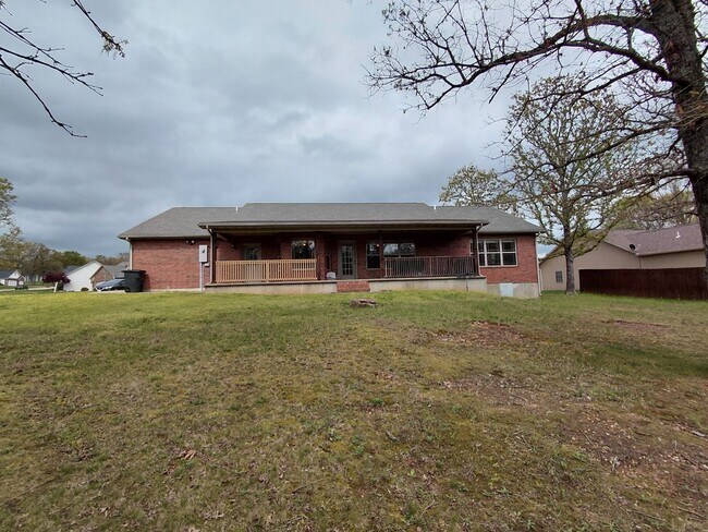 Foto del edificio - Home close to post