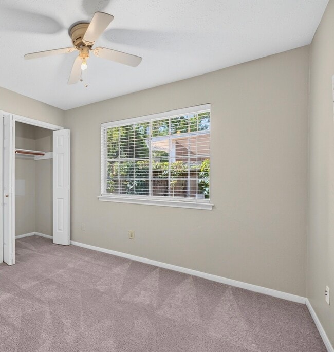 Building Photo - 4415 Echo Falls Dr