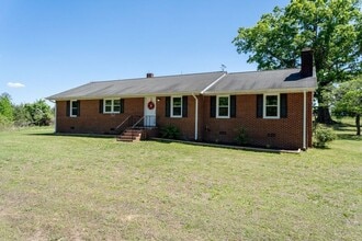 Building Photo - 641 Rocky Ford Rd