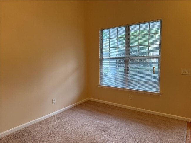 Building Photo - 2090 Atkinson Park Dr NW