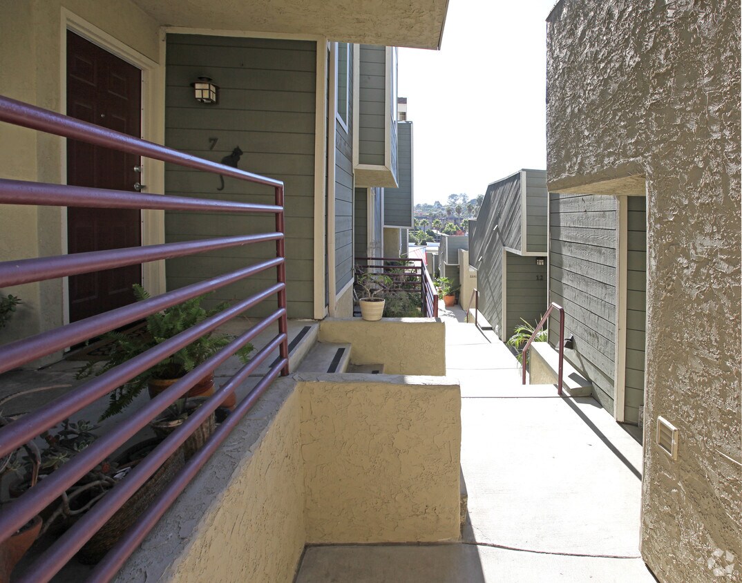 Building Photo - Sunset Village