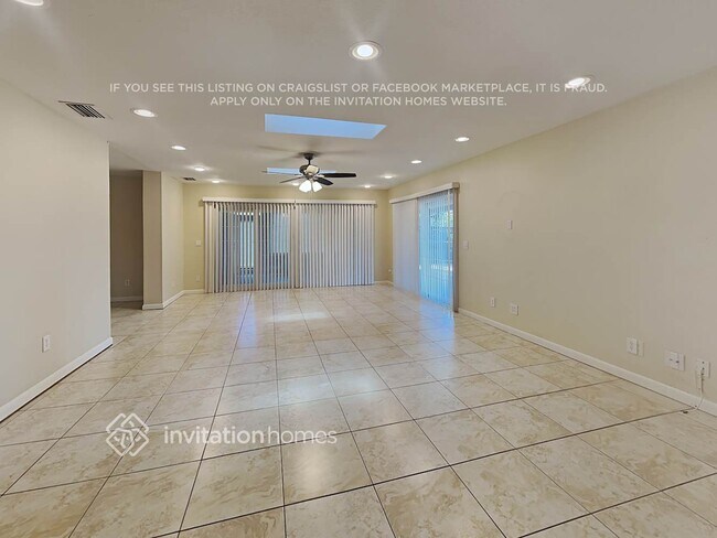 Foto del edificio - 7807 Capwood Ave