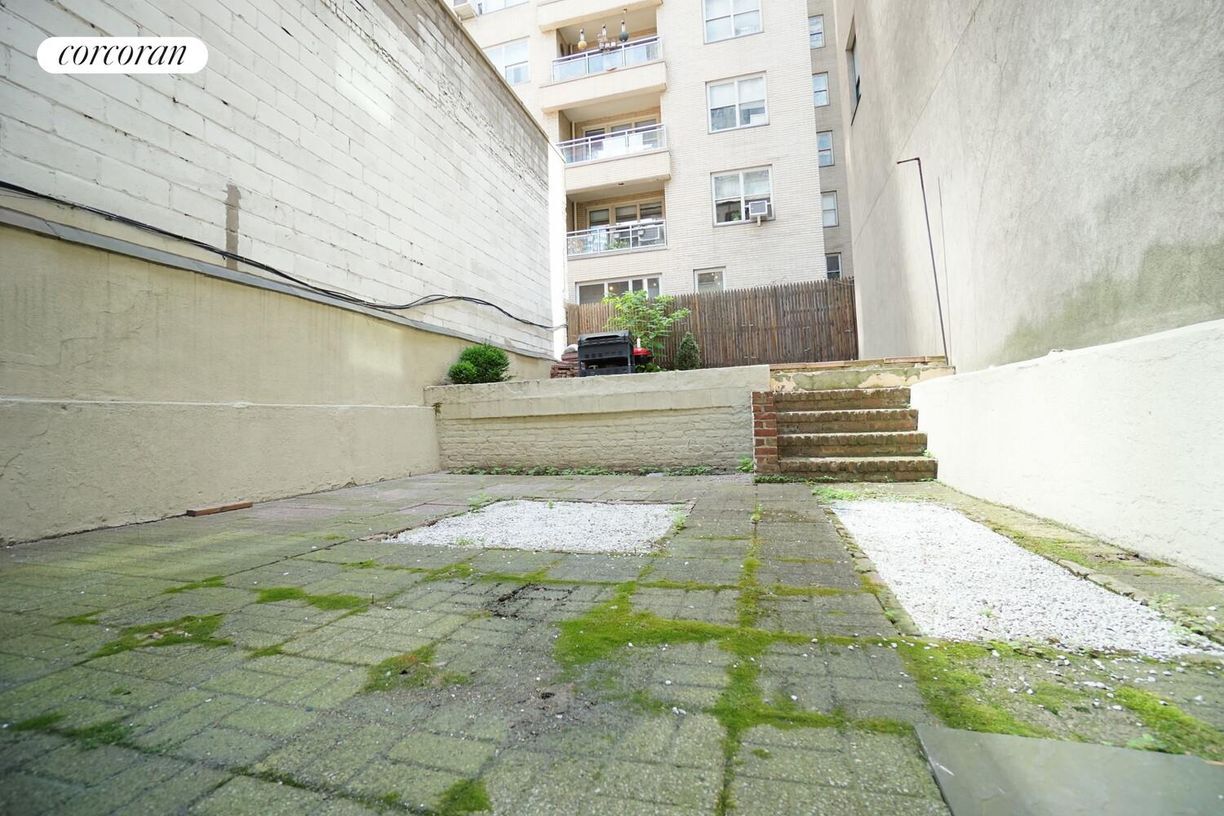 Foto principal - 305 E 56th St