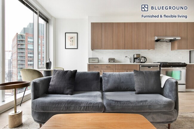 Foto del edificio - 340 E North Water St