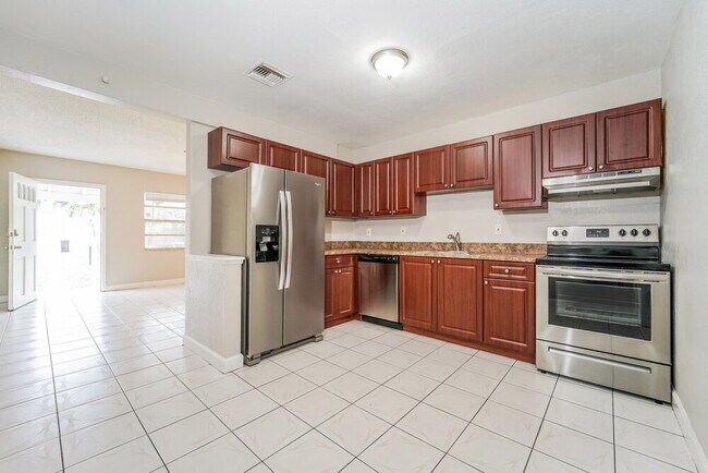 Foto del edificio - 1025 NW 4th Ave