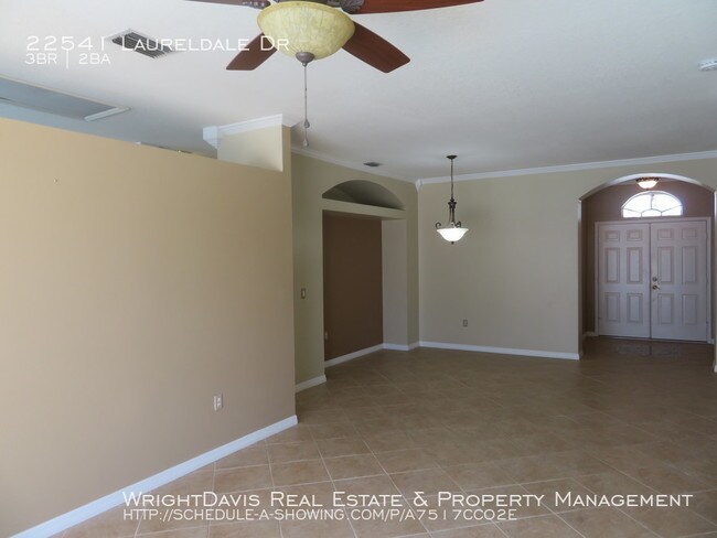 Building Photo - 22541 Laureldale Dr