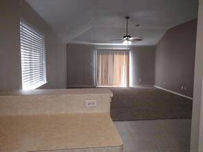 Foto del edificio - 16882 Blue Jay St