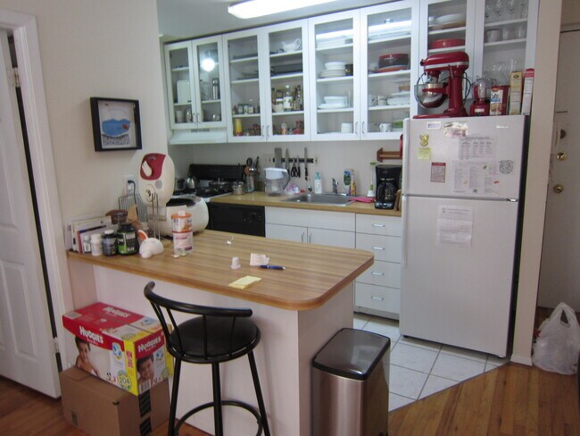 Foto del edificio - 7615 113th St