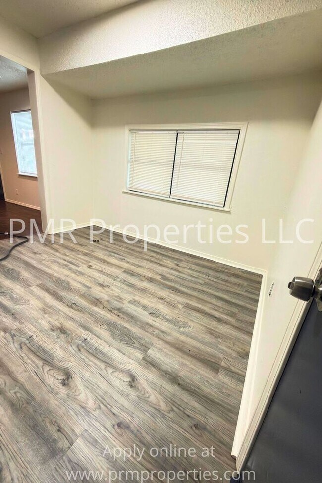 Foto del edificio - 2 Bedroom/ 1 Bathroom House