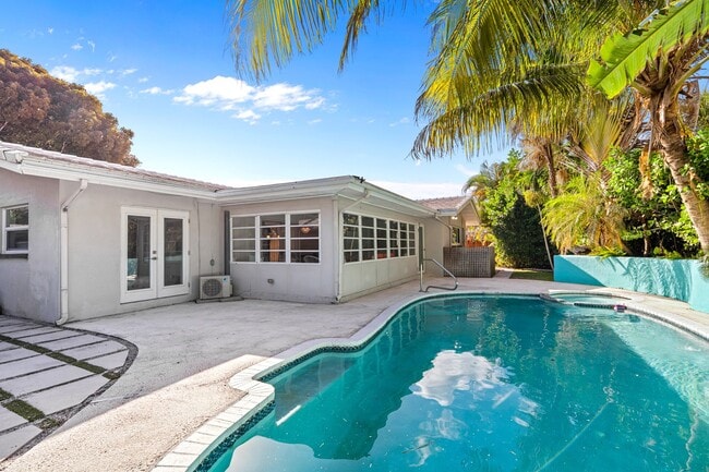 Photo - Single Family home on quiet street steps from the Intracoastal and Dining