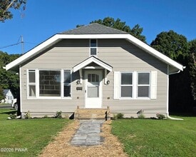 Building Photo - 511 Avenue O