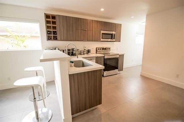 Foto del edificio - 521 NW 41st St