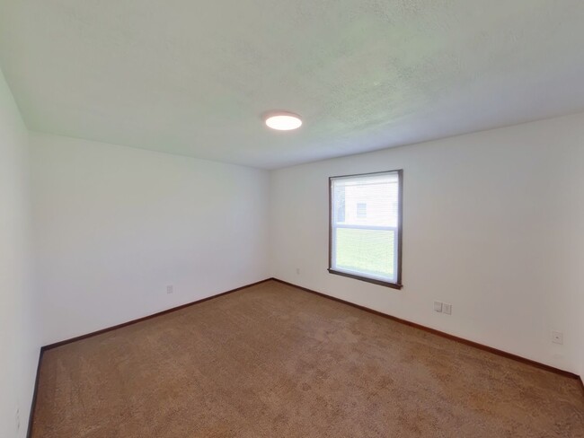 Foto del edificio - 229 N Brunswick St