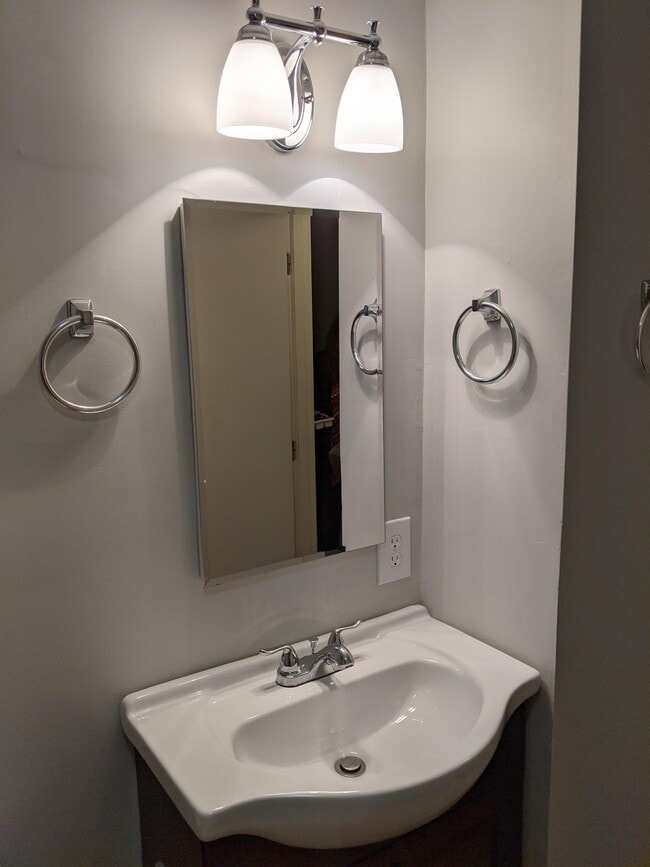 Foto del edificio - 64 Center St