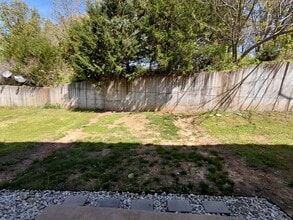 Building Photo - 20305 Skyview Dr