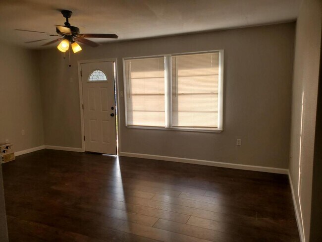 Foto del edificio - 445 LAKE