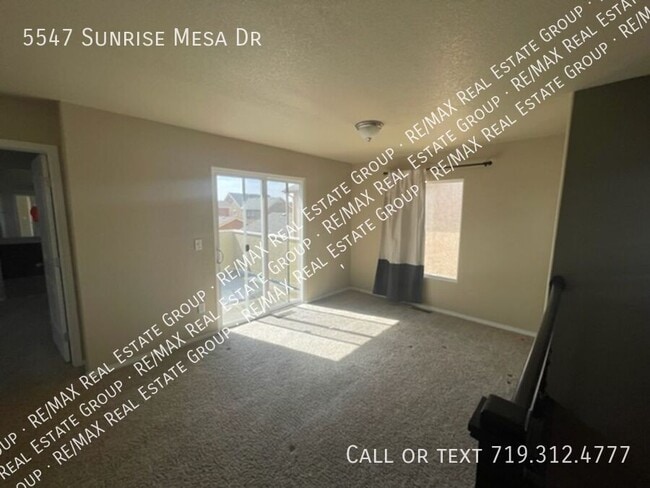 Foto del edificio - 5547 Sunrise Mesa Dr